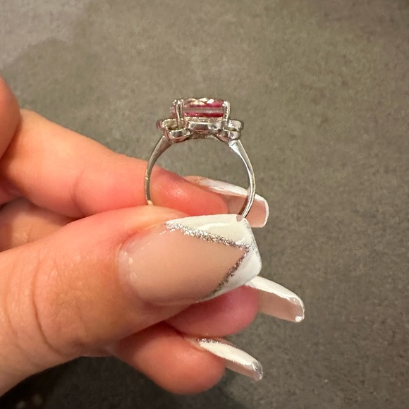 Pink ring - Picture 4 of 5